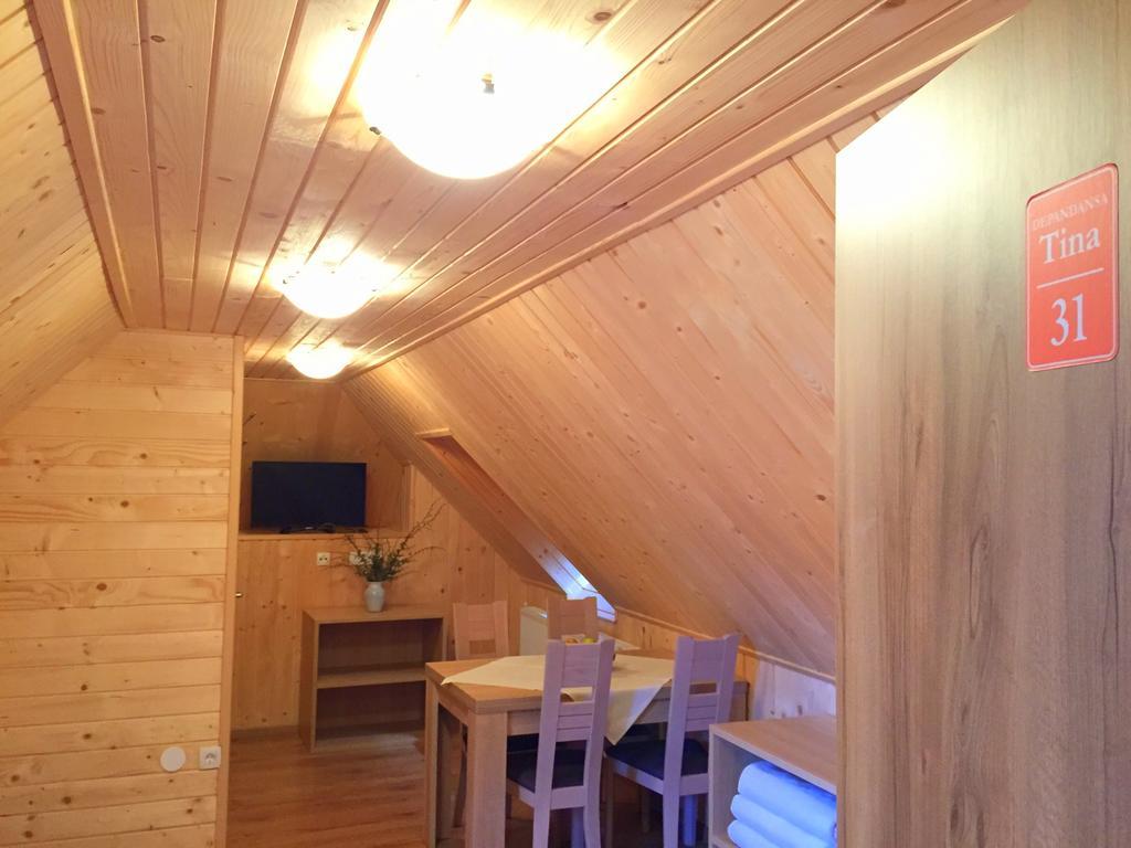 Apartmaji In Sobe Tina Краньска Гора Экстерьер фото