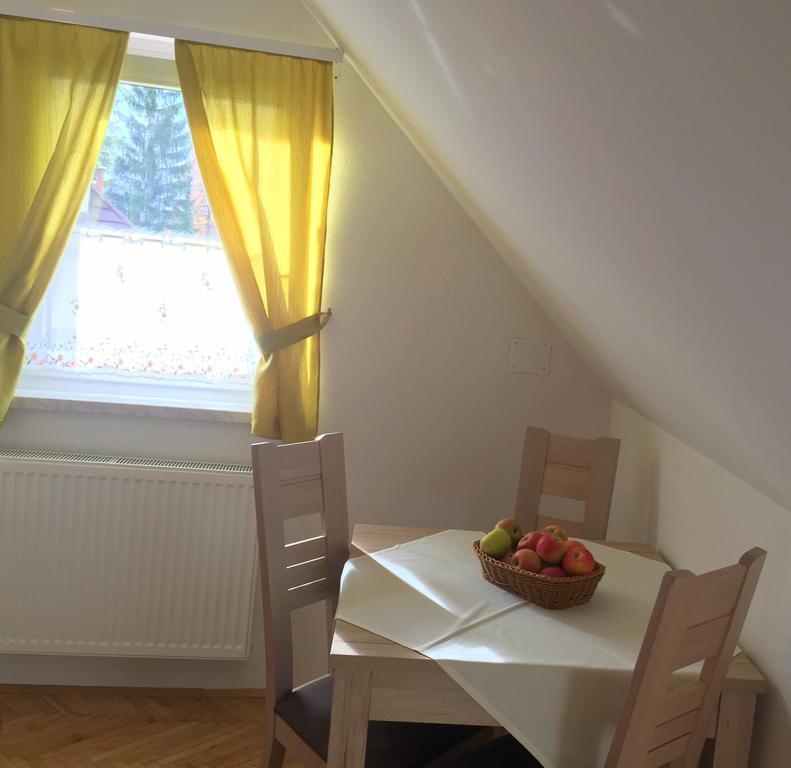 Apartmaji In Sobe Tina Краньска Гора Экстерьер фото