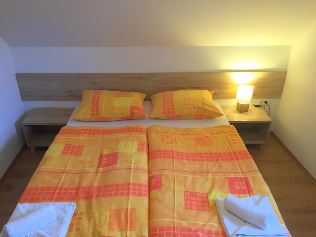 Apartmaji In Sobe Tina Краньска Гора Экстерьер фото