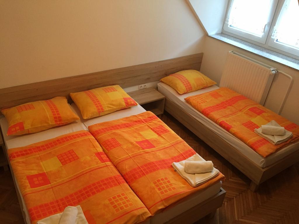 Apartmaji In Sobe Tina Краньска Гора Экстерьер фото